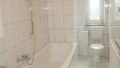 Tageslicht-Bad mit Wanne