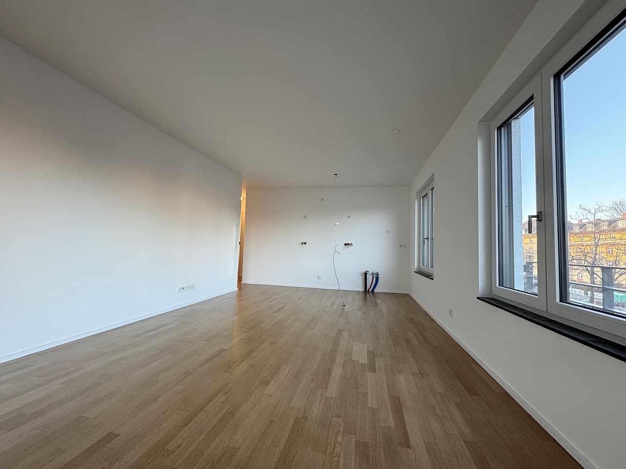 Wohnzimmer-offene Küche